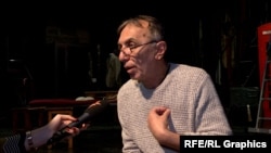 «Գոյ» թատրոնի գեղարվեստական ղեկավար Արթուր Սահակյանը զրուցում է «Ազատության» հետ, արխիվ