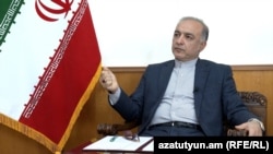 Հայաստանում Իրանի դեսպան Մեհդի Սոբհանի, արխիվ