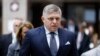 Словакиянын премьер-министри Роберт Фицого кол салуу болду 