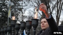 Запальванне сьвечак на Хануку. Ілюстрацыйнае фота