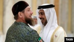 Нохчийчоьнан куьйгалхо Кадыров Рамзан а, Абу-Дабин эмиратан куьйгаллехь болчу элан доьзалан декъашхо, шейх Мансур ибн Зайд Аль Нахайян. 2019 шо