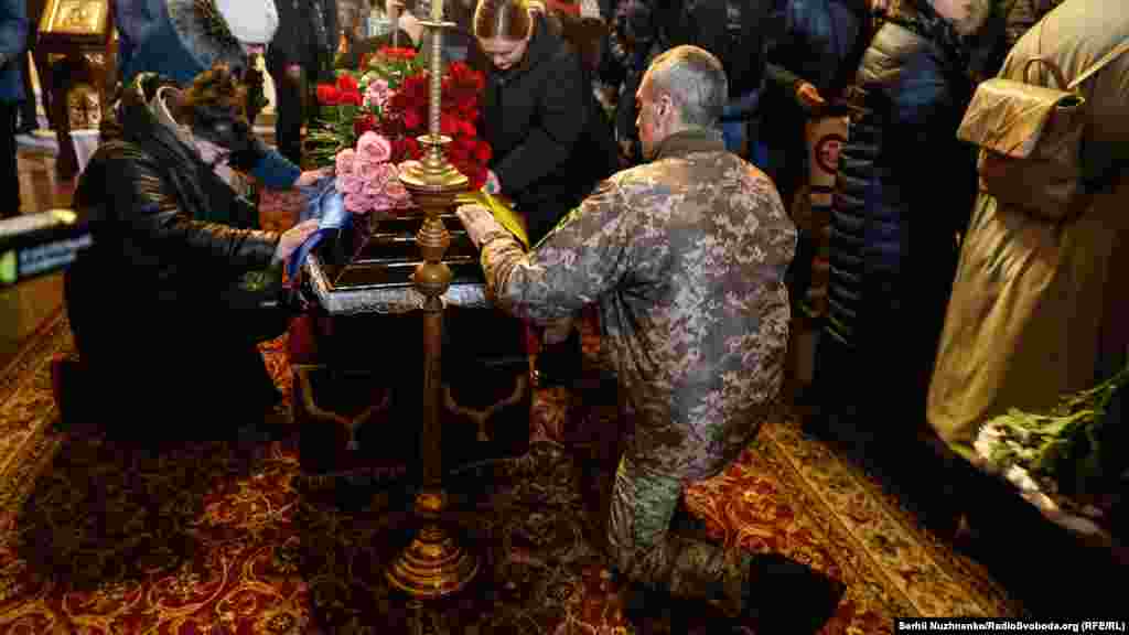 Церемонія прощання і відспівування кримчанина, громадського активіста, колишнього політв’язня Кремля Геннадія Афанасьєва