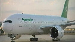 Aşgabatda ‘uçara mündirerin’ wadasy bilen ýolagçylardan pul alýan ‘hilegär’ toparlar peýda boldy