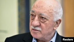 Türk dinçisi Fethulla Gülen