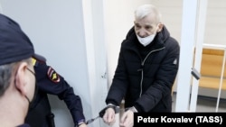 Юрий Дмитриев в петрозаводском суде, 27 декабря 2021 года 