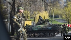 Proruski separatisti u Donjecku, 23. april 2015.
