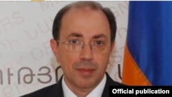 Ара Айвазян 
