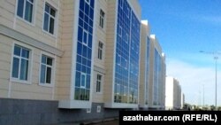 Türkmenistanda täze gurlan ýaşaýyş jaýlary (Illýustrasiýa suraty)