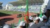Ilkinji oýna tomaşa etmek üçin ýüzlerçe adam “Aşgabat” stadionyna baryp, bu ýaryşa tomaşa edip bilmän, yzlaryna dolanmaly boldular. Aşgabat, 20-nji sentýabr, 2012.