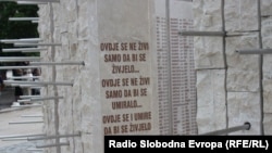 Spomenik u Kozarcu