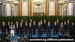 Чөлкөмдөгү бир топ лидерлер 16-17-сентябрь күндөрү ЖККУ менен ШКУнун Дүйшөмбүдөгү саммиттерине катышты.