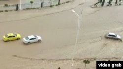 Suw joşguny. Aşgabat (Arhiw suraty) 