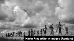 Мьянмалык качкындар Бангладештин аймагында. World Press Photo-2018 сынагына сунушталган сүрөт.