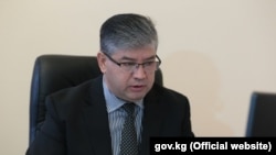 Равшан Сабиров президент Садыр Жапаровдун кеңешчиси болуп быйыл февраль айында дайындалган.
