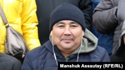 Дархан Уәлиев.