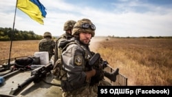 Украинские военнослужащие, архивное фото