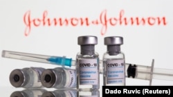 România va primi joi, în 15 aprilie, primele doze din Johnson&Johnson.