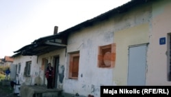 Kuća jedne od siromašnih porodica u Tuzli, septembar 2010.