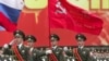 Знову червоний прапор: об’єднання чи розкол України