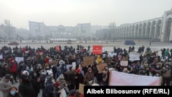Конституцияны өзгөртүүгө каршы акция. 22-ноябрь, 2020-жыл. Бишкек шаары.