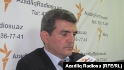 Ֆազիլ Մուստաֆան, արխիվ