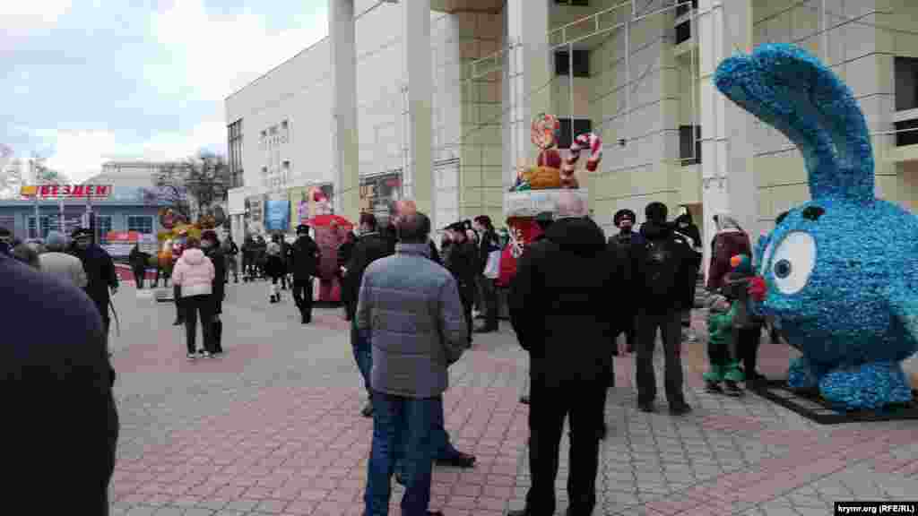 Російський глава Криму Сергій Аксенов погрожував жорсткими діями силовиків щодо учасників «незаконних мітингів»
