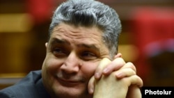 Տիգրան Սարգսյանը Ազգային ժողովում, 5-ը փետրվարի, 2014 թ․