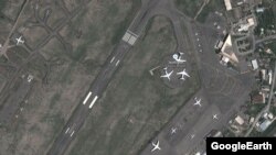 Հայաստան -- «Էրեբունի» օդանավակայանը՝ Google Maps քարտեզի վրա, Երևան, 21-ը նոյեմբերի, 2013թ․