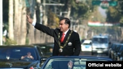 Täjigistanyň prezidenti Emomali Rahmon