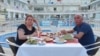 «Верните наших жён!» Турецкие мужья гражданок Туркменистана апеллируют к Ашхабаду