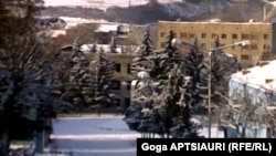 С 10 января местные пограничные службы стали детально проверять справки, выдаваемые руководителями организаций Ахалгорского района