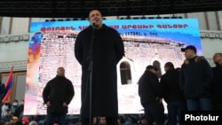 Armenia -- Prosperous Armenia Party leader Gagik Tsarukian speaks at an opposition rally in Yerevan, February 20, 2021.