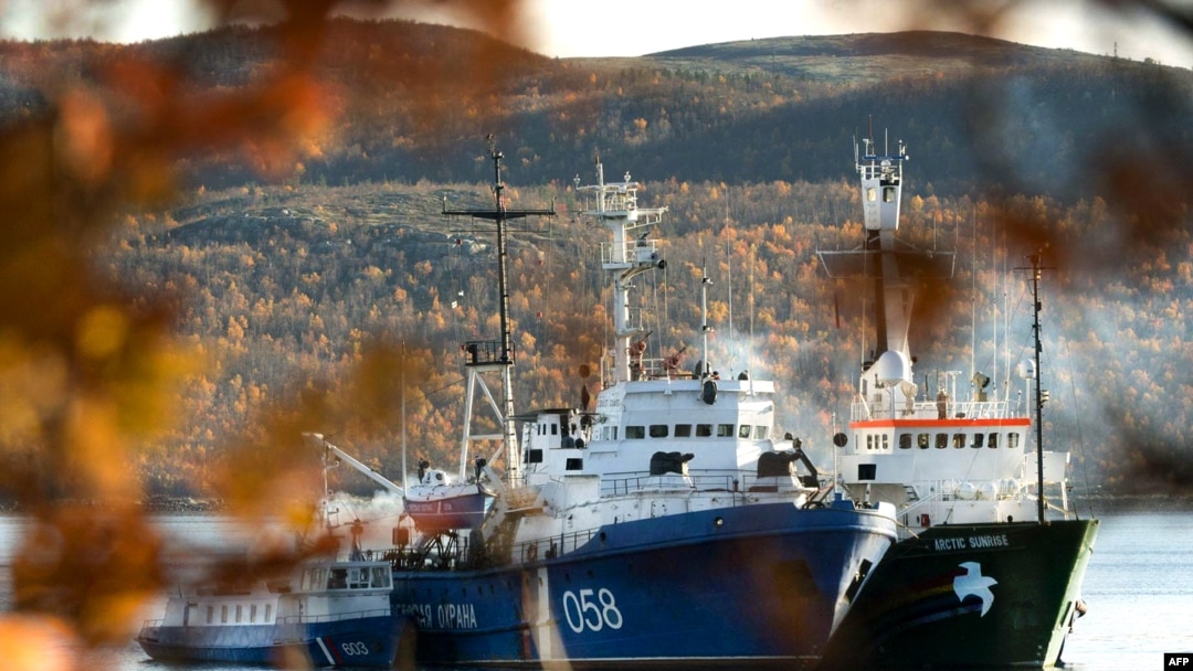 The Greenpeace icebreaker "Arctic Sunrise"