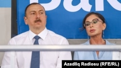 مهربان علی‌وا و الهام علی‌اف، رییس‌جمهوری آذربایجان.