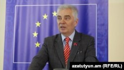 Հայաստանում ԵՄ պատվիրակության ղեկավար Պյոտր Սվիտալսկի, արխիվ: