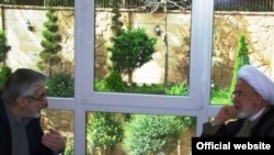 دیدار روز یکشنبه میرحسین موسوی و مهدی کروبی؛ عکس از سحام‌نیوز